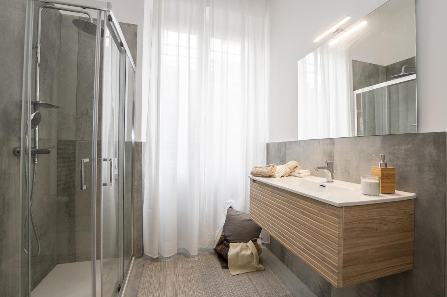 Appartamento Viale Troya Modern Bilo - Design District